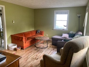 11 Ivanhoe Dr in Topsham, ME - Foto de edificio - Building Photo