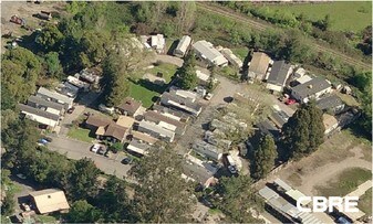 6070 Old Redwood Hwy in Penngrove, CA - Building Photo
