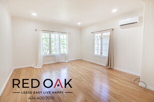 229 S Tower Dr, Unit F in Beverly Hills, CA - Building Photo