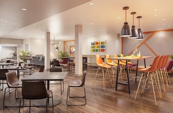 Fourteen35 Apartments in Blacksburg, VA - Building Photo - Building Photo