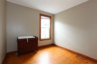 3917 N Sawyer Ave in Chicago, IL - Building Photo - Building Photo