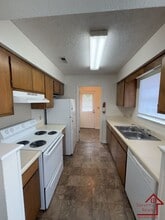 443 Oriole Dr in McMinnville, TN - Building Photo - Building Photo