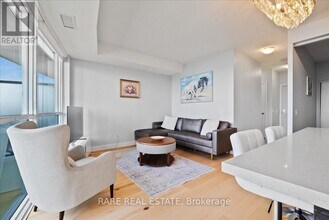 80-2280 Marine Parade Dr in Toronto, ON - Building Photo - Building Photo