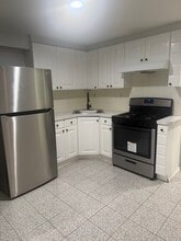 13211 11th Ave, Unit 1 in College Point, NY - Building Photo - Building Photo