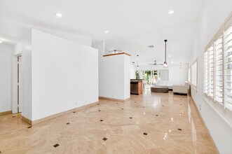 19 NW 44th Terrace in Deerfield Beach, FL - Building Photo - Building Photo