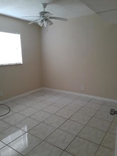 7421 Kimberly Blvd-Unit -102c in North Lauderdale, FL - Building Photo - Building Photo