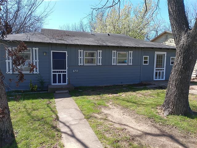 property at 632 E Sears St