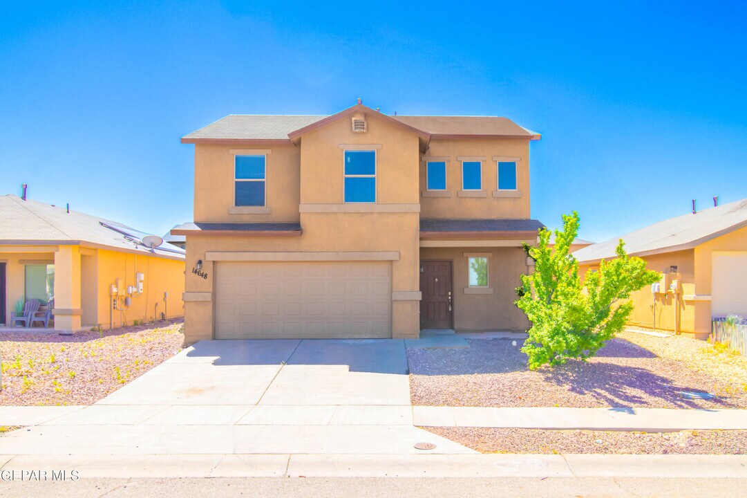 14648 Friesian Trail in El Paso, TX - Building Photo