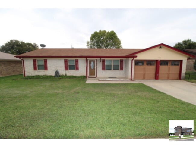 property at 1606 Hughes Ave