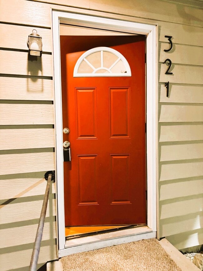 321 NW 8th Ave in Ontario, OR - Building Photo - Building Photo