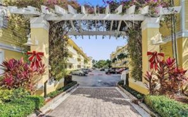 1515 E Broward Blvd, Unit 404 in Fort Lauderdale, FL - Building Photo - Building Photo