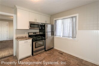 126 E Whitlock Ave in South Salt Lake, UT - Building Photo - Building Photo