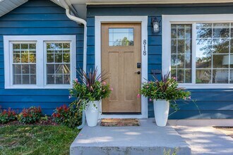 818 E 50th St in Indianapolis, IN - Building Photo - Building Photo