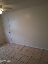 2807 Beachcomber Dr in El Paso, TX - Building Photo - Building Photo