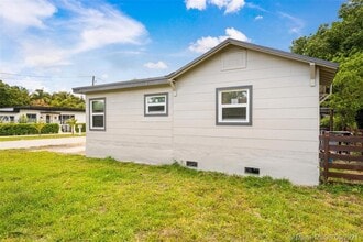 440 NW 93rd St in Miami, FL - Building Photo - Building Photo