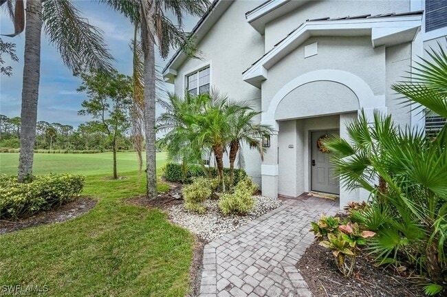 property at 6065 Pinnacle Ln