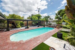 1521 NE 3rd Ave in Fort Lauderdale, FL - Building Photo