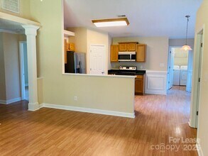 4589 Shawnee Ct in Maiden, NC - Building Photo - Building Photo