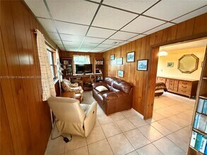 5710 SW 133rd Ave in Southwest Ranches, FL - Building Photo - Building Photo