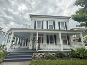 104 Nanticoke Ave in Endicott, NY - Building Photo - Building Photo