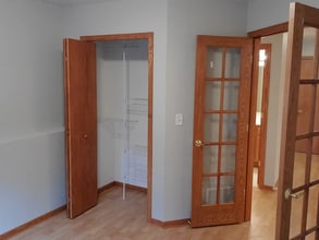 820 Matthew Drive in Chaska, MN - Foto de edificio - Building Photo