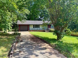 4449 Cedar Ridge Trail in Stone Mountain, GA - Building Photo