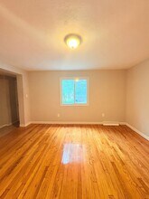 181 Blake St, Unit 2 in New Haven, CT - Building Photo - Building Photo