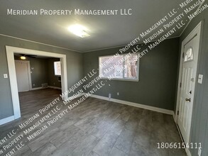 2207 18th St in Lubbock, TX - Building Photo - Building Photo