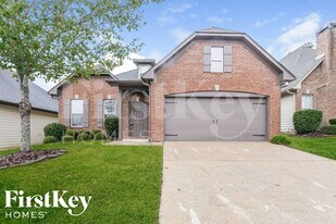 1276 Washington Dr in Moody, AL - Building Photo