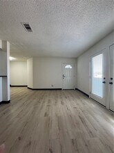 1319 Brenda Ln in Humble, TX - Building Photo - Building Photo