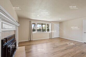 2211 E 49th Ave in Spokane, WA - Building Photo - Building Photo