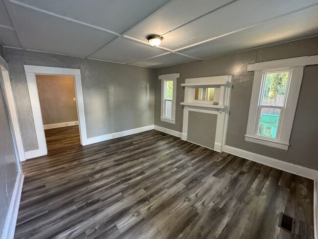 1502 Larkin St in High Point, NC - Building Photo - Building Photo