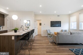 420 Cecil B. Moore Ave-Unit -420A in Philadelphia, PA - Building Photo - Building Photo