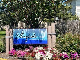 139 Wharfside Dr in Monmouth Beach, NJ - Building Photo
