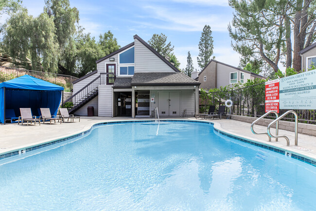 Canyon Crest Views Apartments in Riverside, CA - Building Photo - Building Photo