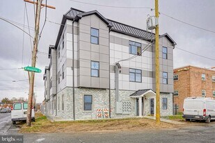 4432 Wingate St in Philadelphia, PA - Building Photo