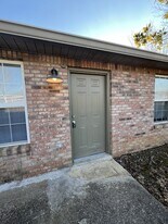 132 Ballygar St, Unit J in Clarksville, TN - Building Photo