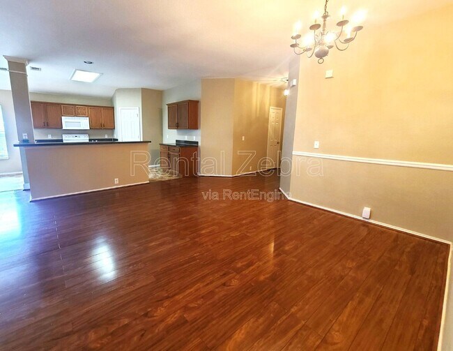 8612 Orleans Ln in Fort Worth, TX - Building Photo - Building Photo