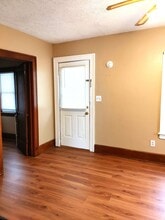 702 1/2 28th Street in Vienna, WV - Building Photo - Building Photo