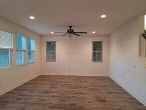 276 S Saticoy Ave in Ventura, CA - Building Photo - Building Photo