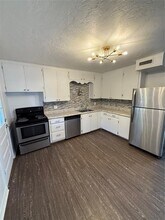 1701 N Barnes Ave in Oklahoma City, OK - Building Photo - Building Photo