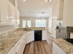1224 Lahaina Ct in Pensacola, FL - Building Photo - Building Photo