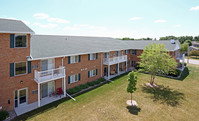 Colonial Court Apartments photo'