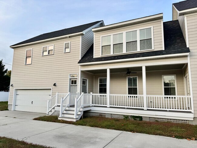 property at 121 N Fourth St