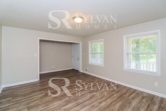 523 Toombs St in Palmetto, GA - Building Photo - Building Photo