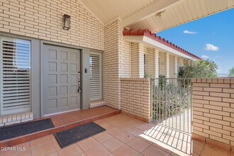 5808 Kingsfield Ave in El Paso, TX - Building Photo - Building Photo