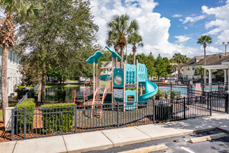 Regent Park in Orlando, FL - Building Photo - Building Photo