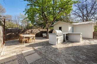 2936 E 14th St in Austin, TX - Building Photo - Building Photo
