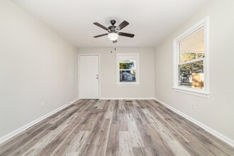 211 Putnam St in Shelby, NC - Building Photo - Building Photo