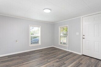 201 Moore St in Oxford, AL - Building Photo - Building Photo
